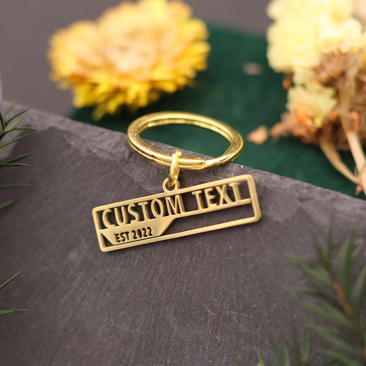 QIAMNI Custom Name Date Keychain For Boyfriend Girlfriend Personalized Couple Key Chains Anniversary Valentine&