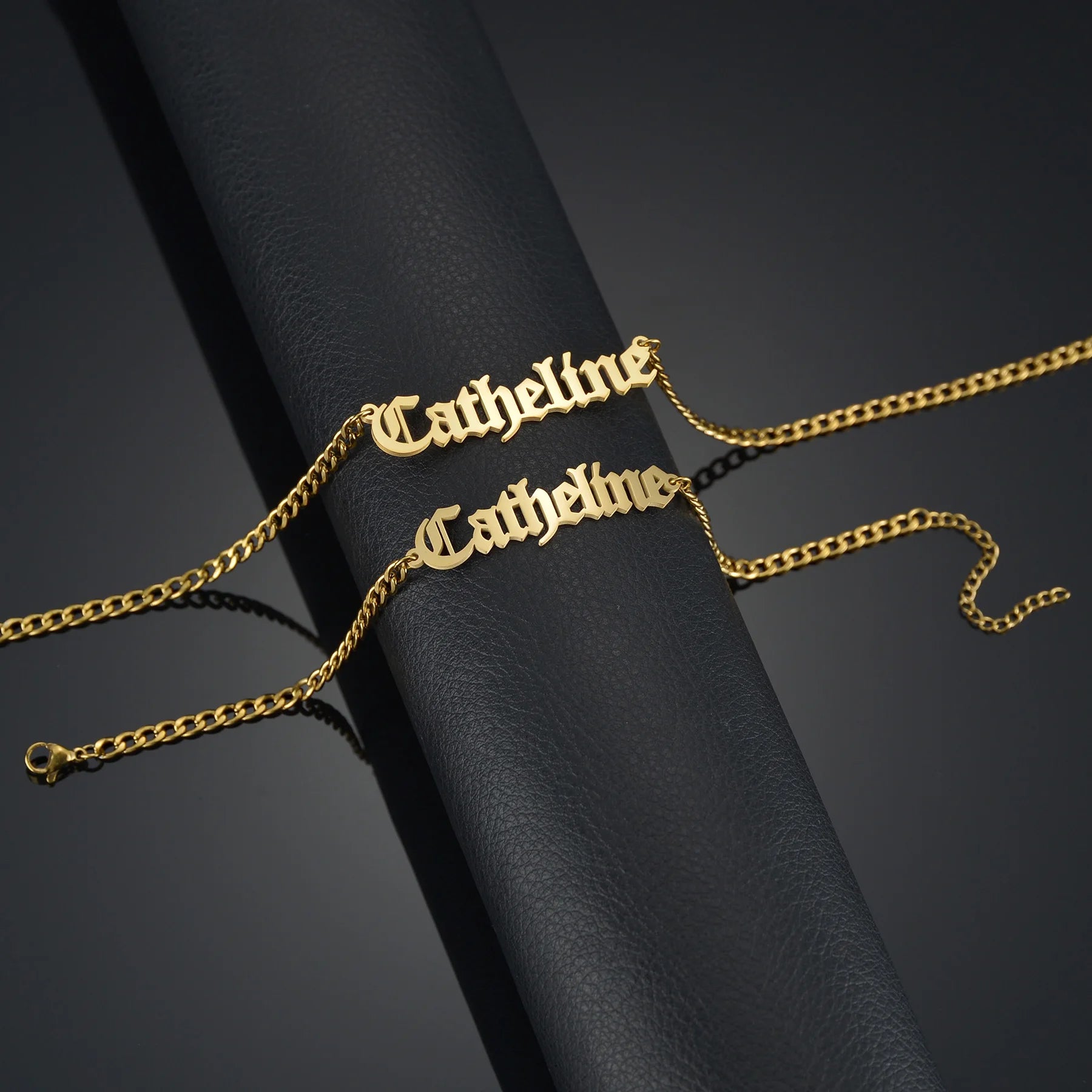 Custom Names bracelet necklaces set featuring personalized gold name chain for women and couples.